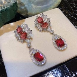 Boucles d'oreilles pendantes baroques rouges, goutte d'eau, élégantes, pour Banquet, mode pour femmes, luxe exagéré, magnifiques bijoux d'oreilles fines