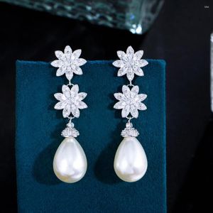 Boucles d'oreilles pendantes BeaQueen femmes longue perle goutte pendante brillant blanc fleur forme cubique Zircon bijoux accessoires de mariage pour les mariées E639