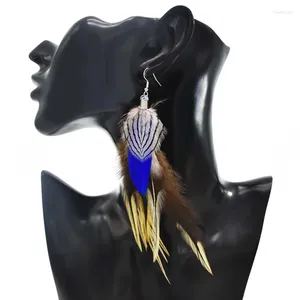 Dangle Oorbellen Boheemse Etnische Vrouwen Overdreven Lange Veren Zigeuners Charms Drop Statement Festival Party Jhumka