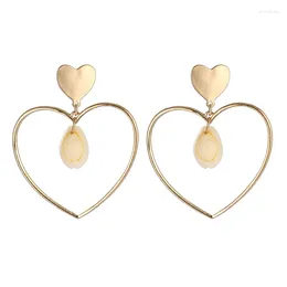 Boucles d'oreilles en peluche bohemian coquille naturelle pour femmes grand coeur metal simple simple exagération moderne de boucles d'oreille bijoux fête des cadeaux