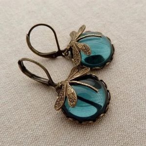 Boucles d'oreilles pendantes Boho Vintage Bronze libellule mode métal sculpture motif incrusté pierre de lune goutte Animal pour femmes bijoux