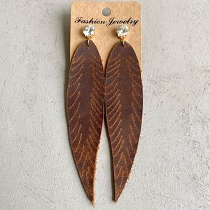 Dangle Oorbellen Bruin Lange Veer Hanger Voor Vrouwen Western Cowboy Tribal Style Party Sieraden Accessoire Gift Groothandel