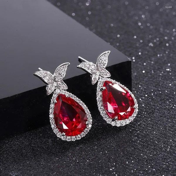 Pendientes colgantes Caoshi Romántico Bright Red Zirconia Stud Femenina Ceremonia de bodas Joyas Fashion Mujeres Accesorios de compromiso