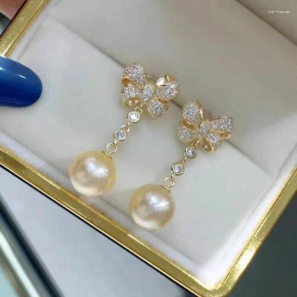 Pendientes colgantes Encantador pendiente de perlas de oro redondo del Mar del Sur de 10-11 mm 925s