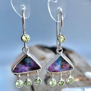 Boucles d'oreilles pendantes en pierre opale rose violet, charmant Triangle, accessoires pour femmes, pendentif en cristal vert Olive, pompon, cadeau, 2023