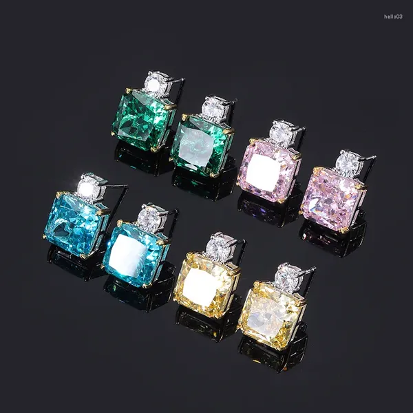 Pendientes colgantes Charms S925 Plata de ley Esmeralda Transparente Diamante de alto carbono Princesa Joyería de lujo para mujer Aniversario de bodas