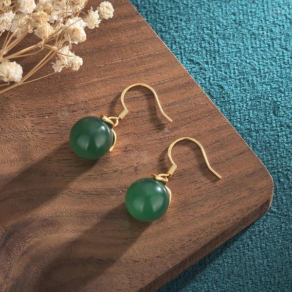 Boucles d'oreilles en peluche chinoise Simple Women's Natural Green Jade Perles Golden Copper Alliage Feuille pour femmes Bijoux de charme