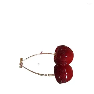 Boucles d'oreilles pendantes de noël, fruits de cerise rouge pour femmes, influenceur en ligne, boucles d'oreilles élégantes assorties avec tout, coréen