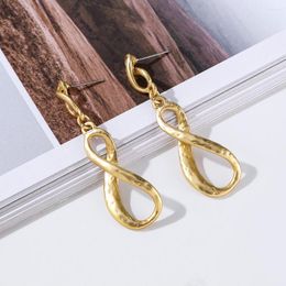 Boucles d'oreilles pendantes classiques géométriques irrégulières pour femmes, mode lettre torsadée, bijoux en forme de huit, Gadget européen élégant