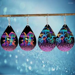 Boucles d'oreilles en peluche colorée motif de champignons lumineux en larme bohème goth style pu cuir bijoux de la fête des mères d'anniversaire de la fête des mères