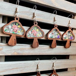 Boucles d'oreilles pendantes créatives mignon bois champignon pendentif drôle grenouille fleur papillon acrylique pour femmes filles bijoux de mode