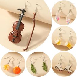 Boucles d'oreilles pendantes créatives et amusantes, pendentif mignon pour femmes et filles, tendance, feuille acrylique, fruits, violon, bijoux cadeau, 2024