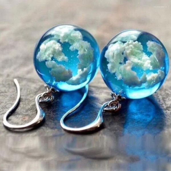 Pendientes colgantes creativos hechos a mano de resina transparente bola redonda cielo azul nube blanca pendiente de gota bohemio para mujer regalo de joyería