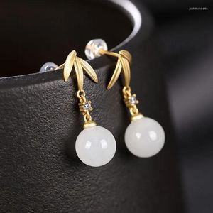 Boucles d'oreilles pendantes Créatif Argent Incrusté Naturel Hetian Blanc Calcédoine Feuillage Style Chinois Rétro Charme Niche Conception Dames Bijoux