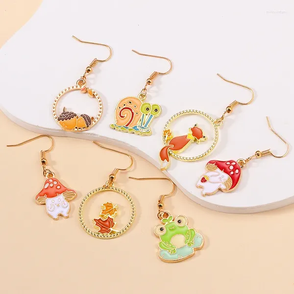 Pendientes colgantes lindos esmaltes dibujos animados Rana Caracol Kawaii divertido Anime gota joyería creativa regalos para niños niñas mujeres