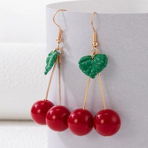 Boucles d'oreilles pendantes mignonnes goutte de cerise rouge pour les femmes bijoux de mode crochet d'oreille fruits irréguliers cadeau de noël Pendientes