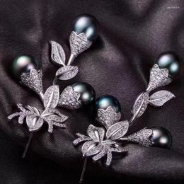 Pendientes colgantes D304 pura plata de ley 925 joyería fina 8-9mm perlas verdes de pavo real de agua dulce para mujer perla