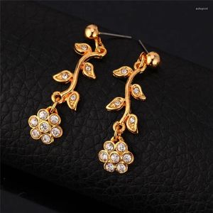 Boucles d'oreilles en peluche goutte à oreilles pour femmes bijoux de mode charmes de la fleur de strass Long Yellow Gold Couleur E5175