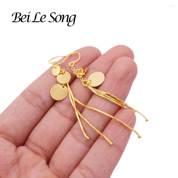 Boucles d'oreilles en peluche Dubaï Couleur en or pour les femmes Fashion Fashion Bijoux des boucles d'oreille Boucle d'oreille Piercings Accessoires