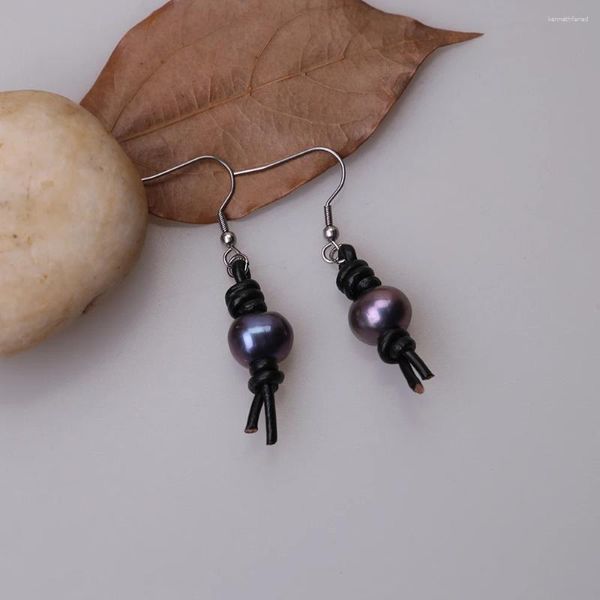 Pendientes colgantes teñidos de pavo real azul, perlas, gota de acero inoxidable, joyería de cuero para mujer, gancho con cuentas hecho a mano, envío directo