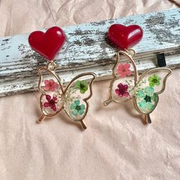Boucles d'oreilles pendantes en forme de cœur rouge, couleur contrastée, fleur sèche, adhésif, papillon éternel, doux, Clip artistique