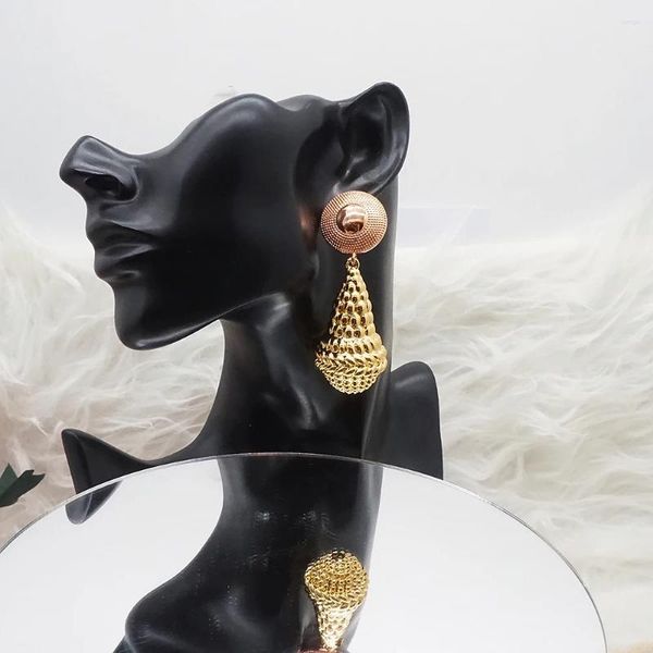 Boucles d'oreilles pendantes en métal pour femmes, bijoux à la mode, grand Vintage, breloque couleur or, bagues d'oreilles, bijoux à la mode, 2023
