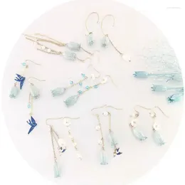 Boucles d'oreilles pendantes élégantes avec pompon bleu, cloche, fleurs, goutte pour femmes, hirondelle, coquille de papillon, pendentifs en perles, clip d'oreille, bijoux de fête de mariage