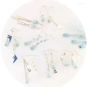 Pendientes colgantes elegantes con borlas y flores de campana azul para mujer, colgantes de perlas de concha de mariposa de golondrina, joyería para fiesta y boda