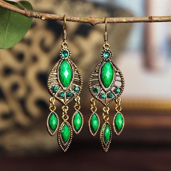 Boucles d'oreilles pendantes ethniques suspendues pour femmes Antique goutte d'eau Bijoux bohême pierre verte Long gland Jhumka boucles d'oreilles Bijoux