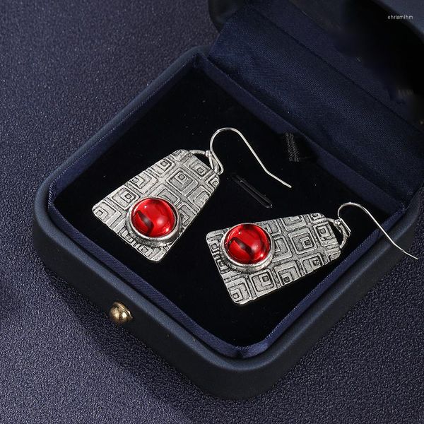 Boucles d'Oreilles Pendantes Ethnique Ronde Rouge Zircon Crochet Tribal Bijoux Couleur Argent Métal Gravé Vintage Motif Carré