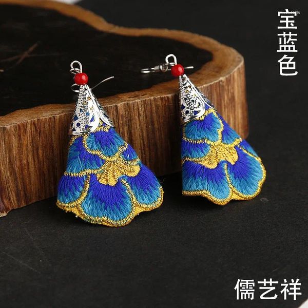 Boucles d'oreilles pendantes en tissu de Style ethnique, brodées avec les mêmes ornements brodés, petites fleurs en tissu
