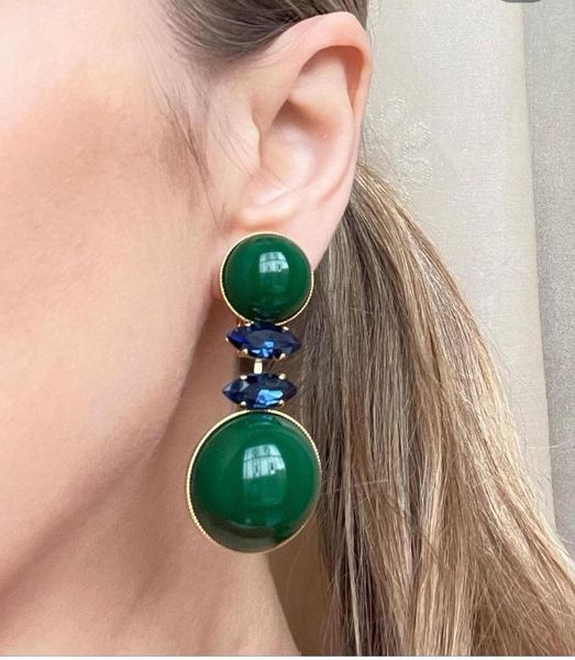 Pendientes colgantes Europa y América Mano Moda Personalidad Verde Clip de oreja