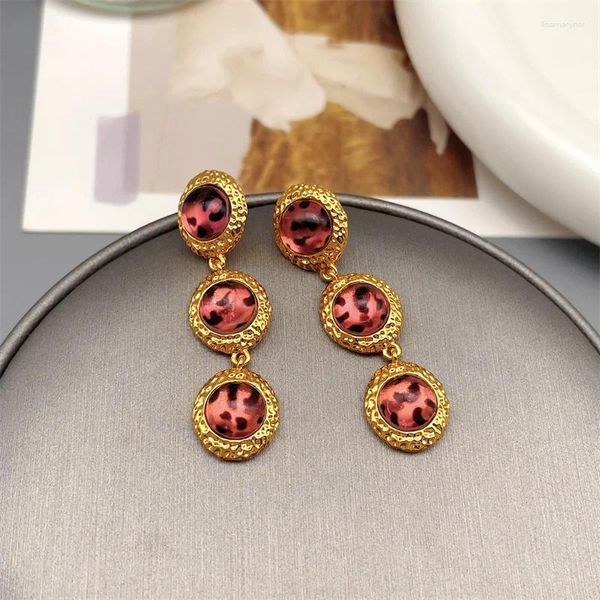 Pendientes colgantes europeos y americanos Retro borla larga con incrustaciones de cristal rojo forma Circular elegante moda de lujo al por mayor