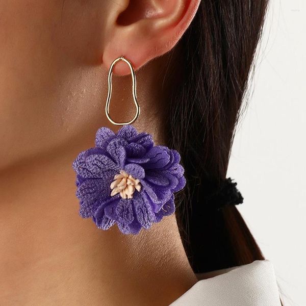 Dangle Boucles D'oreilles Usine Directe Tissu Fleur Femmes Europe Et États-Unis Littérature One-piece Ladies