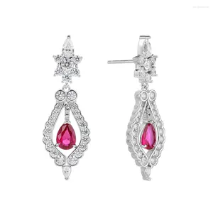 Boucles d'oreilles en peluche d'oreilles en gros en gros de tempérament en argent sterling sterling avec un étalon rubis de diamant à haut carbone de 5a pour femmes