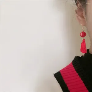 Pendientes colgantes de estilo chino para mujer, aretes románticos con forma de abanico, linterna, borla roja, joyería para mujer, accesorios de regalo