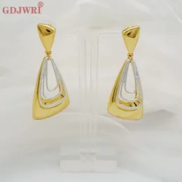 Boucles d'oreilles en peluche de mode Dubaï Couleur en or d'or irrégulière Oreille de chute pour femmes Bijoux de mariage Set Daily Wear Gift