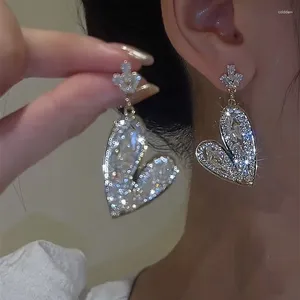 Boucles d'oreilles pendantes en cristal, élégantes, en forme de cœur, tendance, strass brillants, décor d'oreille, bijoux de fête de mariage, Eh029