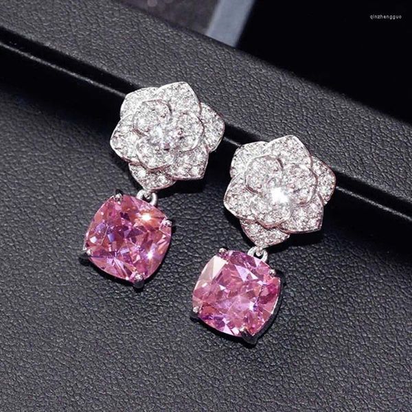 Pendientes colgantes a la moda exquisitos circón Camelias Stud mujeres brillantes diamantes de imitación cristal rosa flores pendiente joyería para mujer 2024