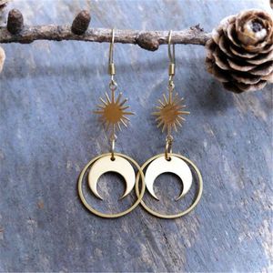 Boucles d'oreilles pendantes mode soleil doré et lune univers croissant céleste bijoux cadeaux