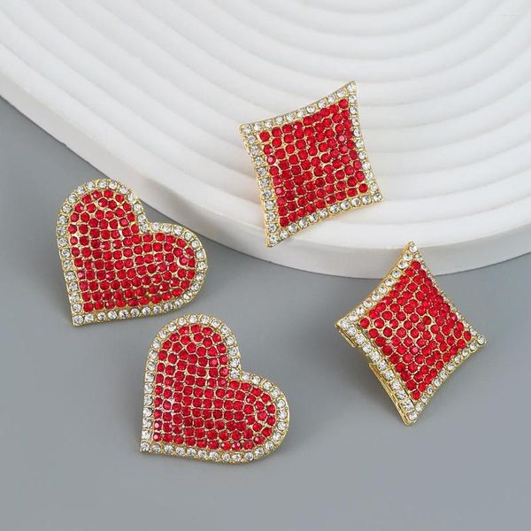Pendientes colgantes de Metal con diamantes de imitación para mujer, aretes geométricos en forma de corazón, tachuela cuadrada de póker, accesorios de joyería para banquete