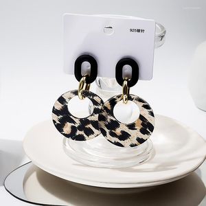 Pendientes colgantes Find Me de resina acrílica con estampado de leopardo, círculo geométrico Retro, gota para mujer, accesorios de joyería de moda