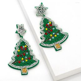 Pendientes colgantes Flola Kerstboom Oorbellen Handmade Green Santa Tree for Women Boaded Bohey Jewelry Regalos de Navidad ERSS73