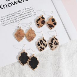 Boucles d'oreilles pendantes fleur hexagone léopard motif Grain de bois cuir PU couleur or Brincos Pendientes marque de mode bijoux femmes