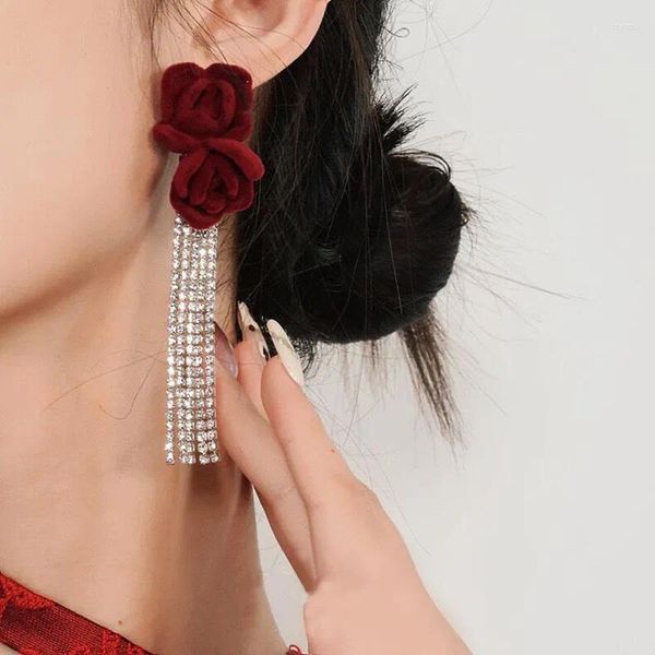 Boucles d'oreilles pendantes Freetry Vintage rouge Rose fleurs pendentif pour femmes élégant longue chaîne strass gland bijoux de mariage
