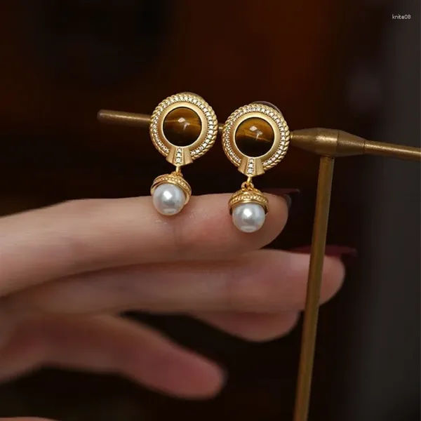 Boucles d'oreilles pendantes de conception française, ensemble de bijoux vintage rétro plaqué or 18 carats, bracelet, collier, bague, bracelet avec oeil de tigre naturel