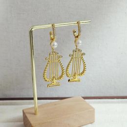 Boucles d'oreilles pendantes littéraire française, longue harpe grecque pour fille, Romance pour femmes, style Court, perle de luxe, bijoux de perçage fins dorés