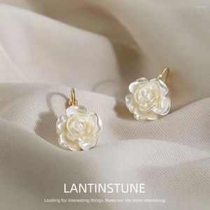 Boucles d'oreilles pendantes en forme de fleur de camélia blanche française pour femmes, bijoux d'été élégants, couleur or, goutte, bijoux de fête, N112