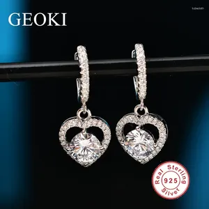 Boucles d'oreilles en peluche Geoki Luxury 925 argent sterling passé diamant test total 1-2 ct Coup Perfect D couleur vvs1 Moisanite Heart Shape Drop