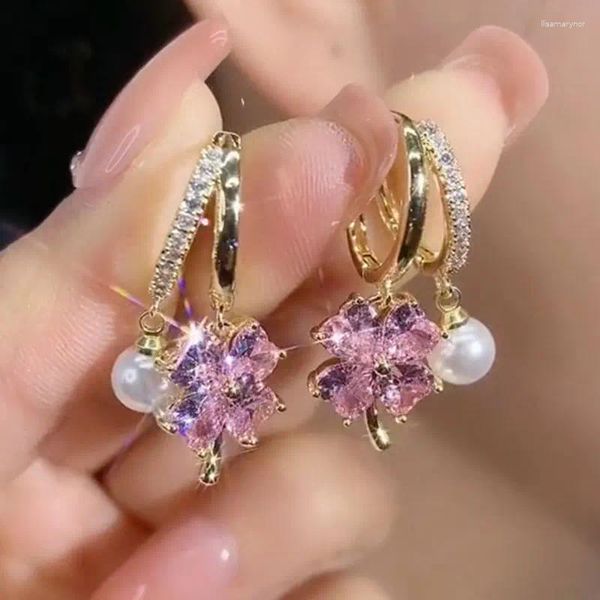 Boucles d'oreilles en peluche magnétothérapie lymphatique germanium pour perte de poids cristal à quatre feuilles de fleur perle légère accessoire d'oreille de luxe